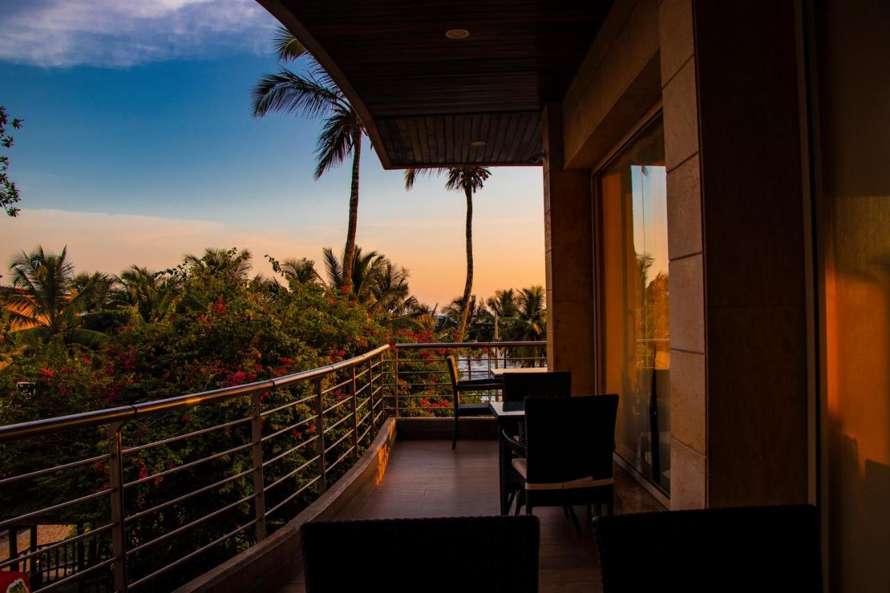 מונרוביה Mamba Point Hotel מראה חיצוני תמונה